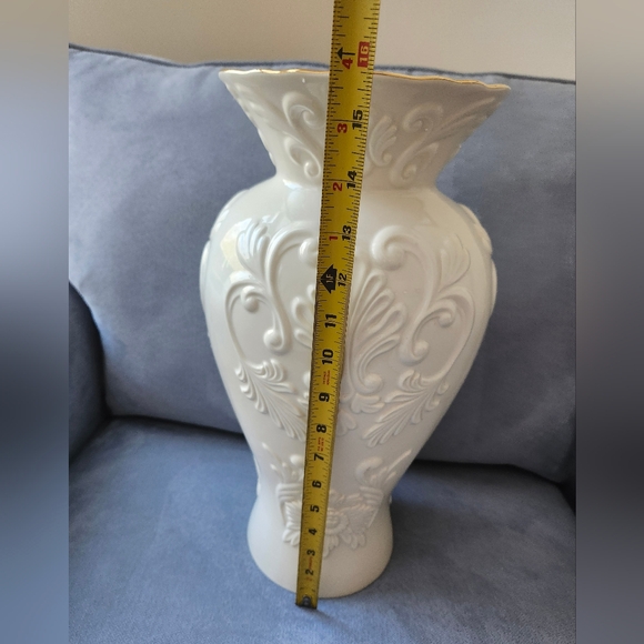 Lenox Elegant Cream Vase with Floral Design - Picture 5 of 5